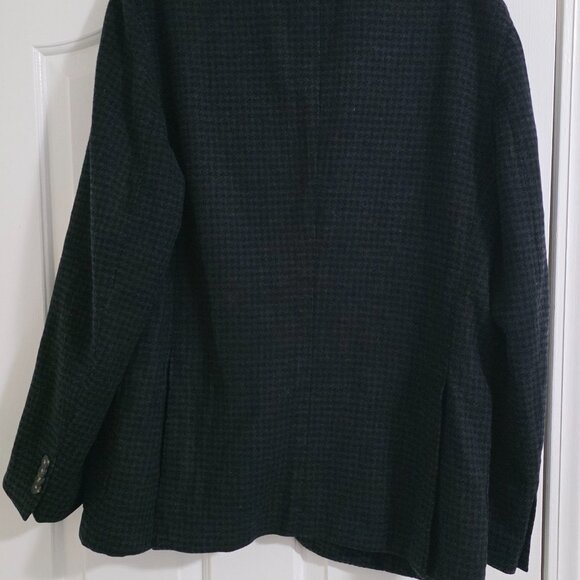 The Gigi Men's Dark Navy houndstooth pattern Casual blazer(Size 54) - Picture 3 of 9